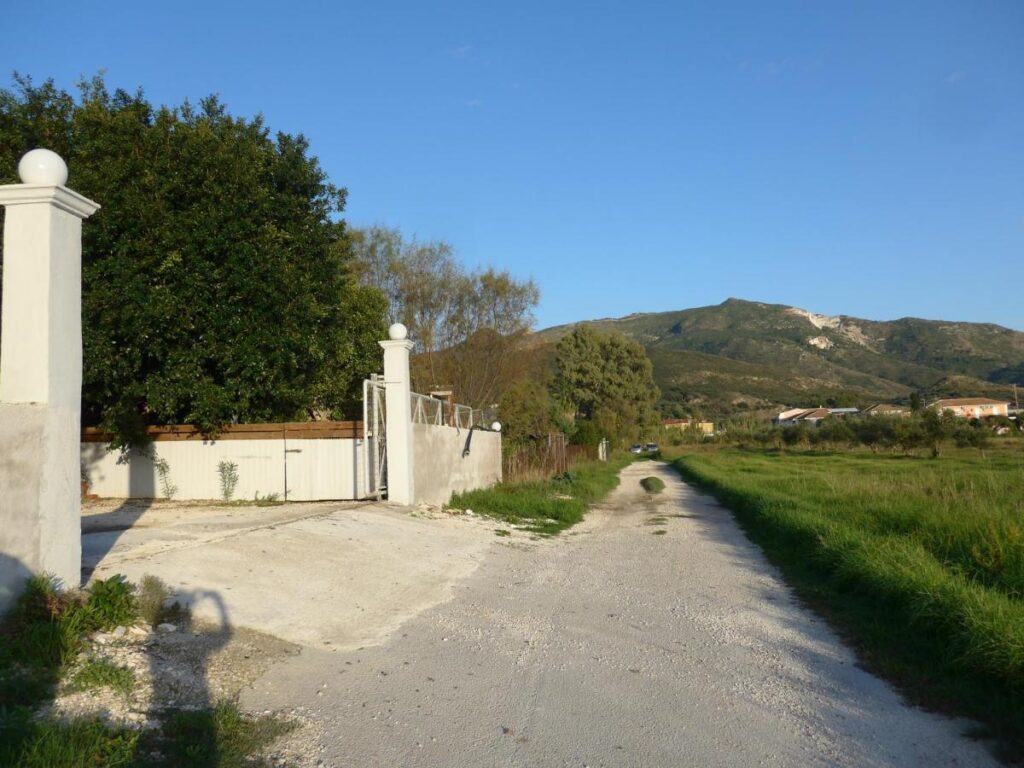 Okolina